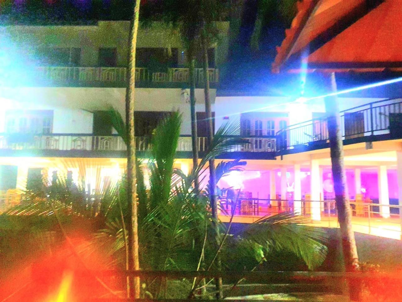 Rainforest Lodge, Deniyaya Singheraja מראה חיצוני תמונה