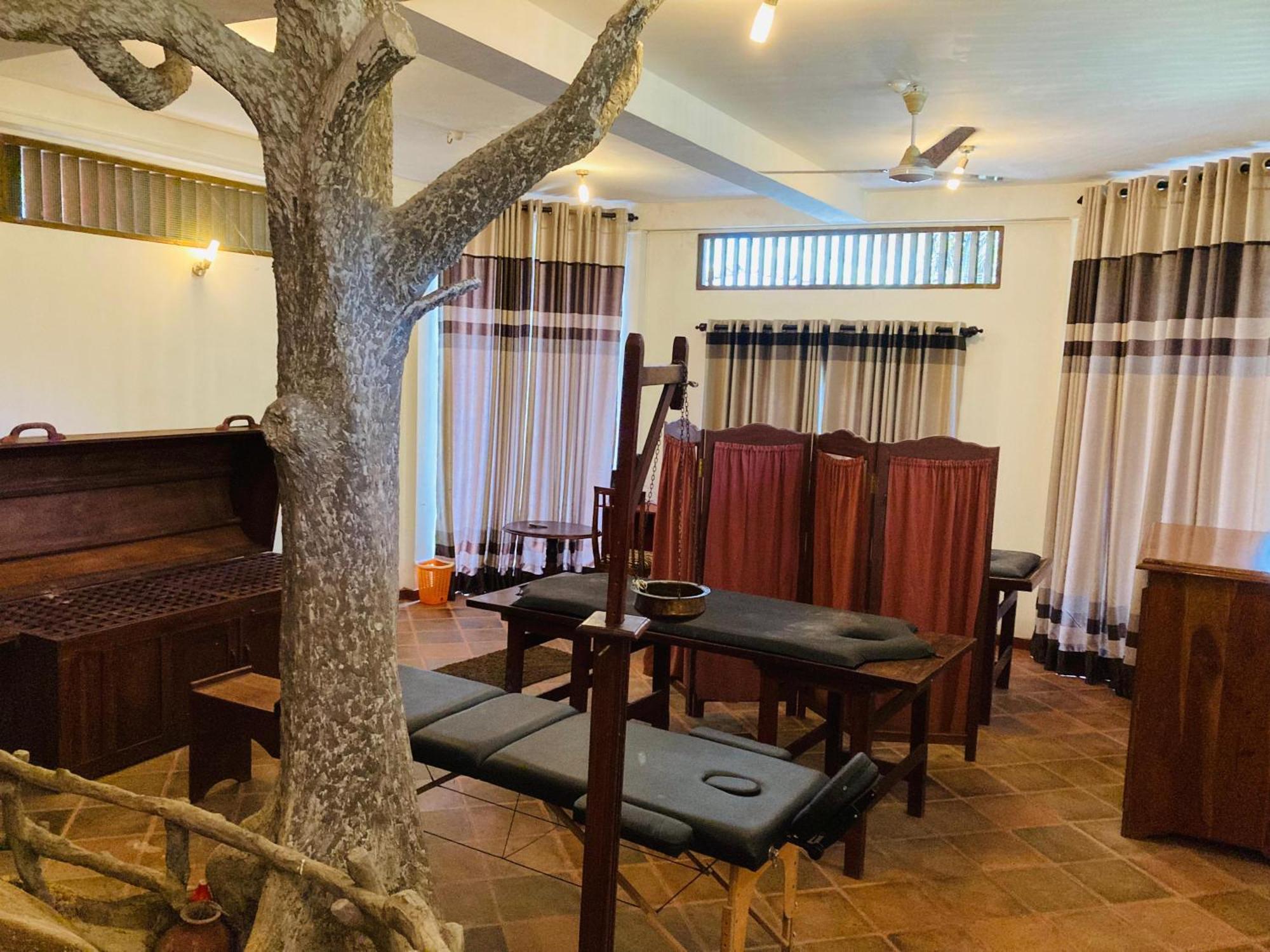 Rainforest Lodge, Deniyaya Singheraja מראה חיצוני תמונה