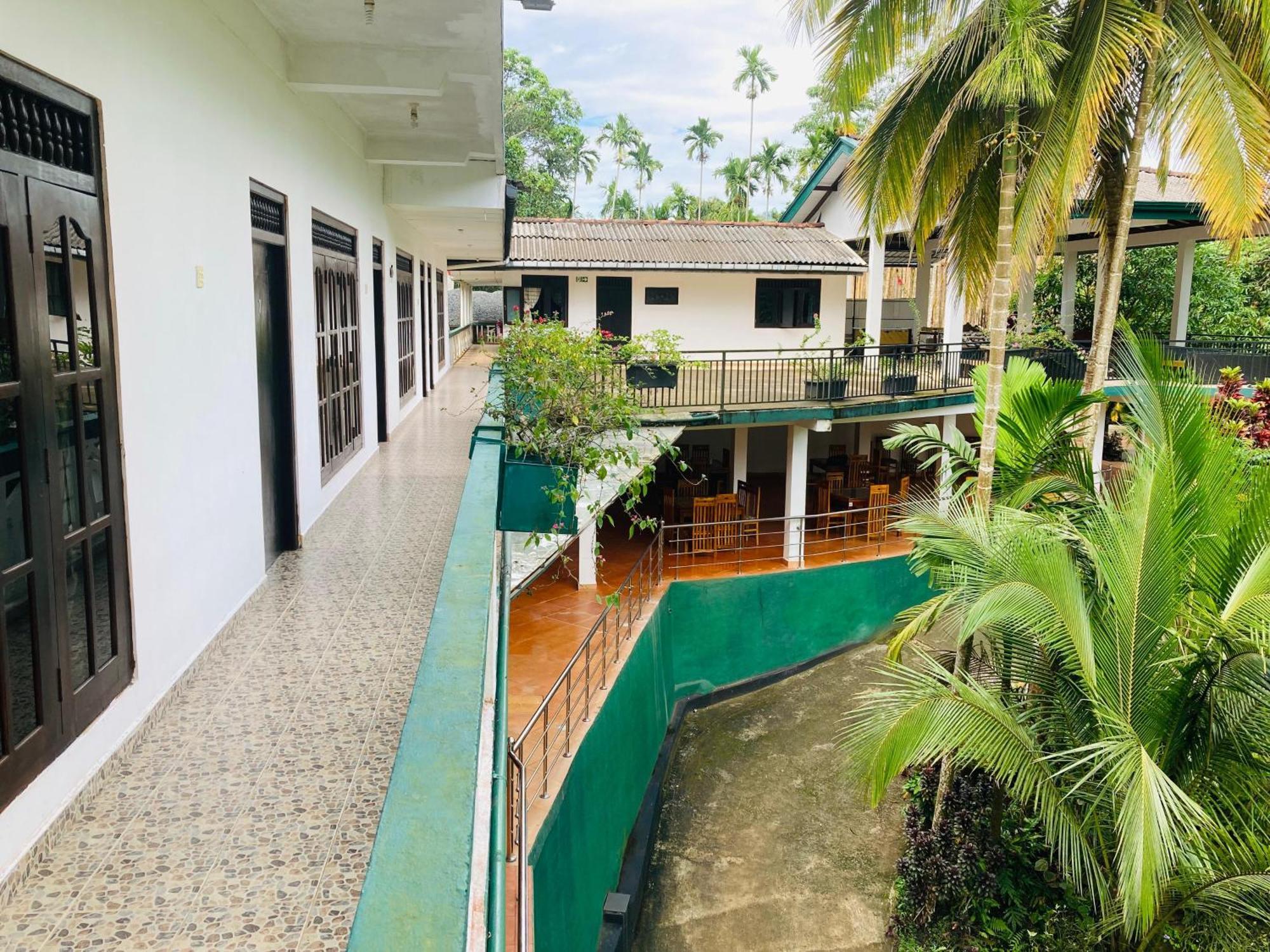 Rainforest Lodge, Deniyaya Singheraja מראה חיצוני תמונה