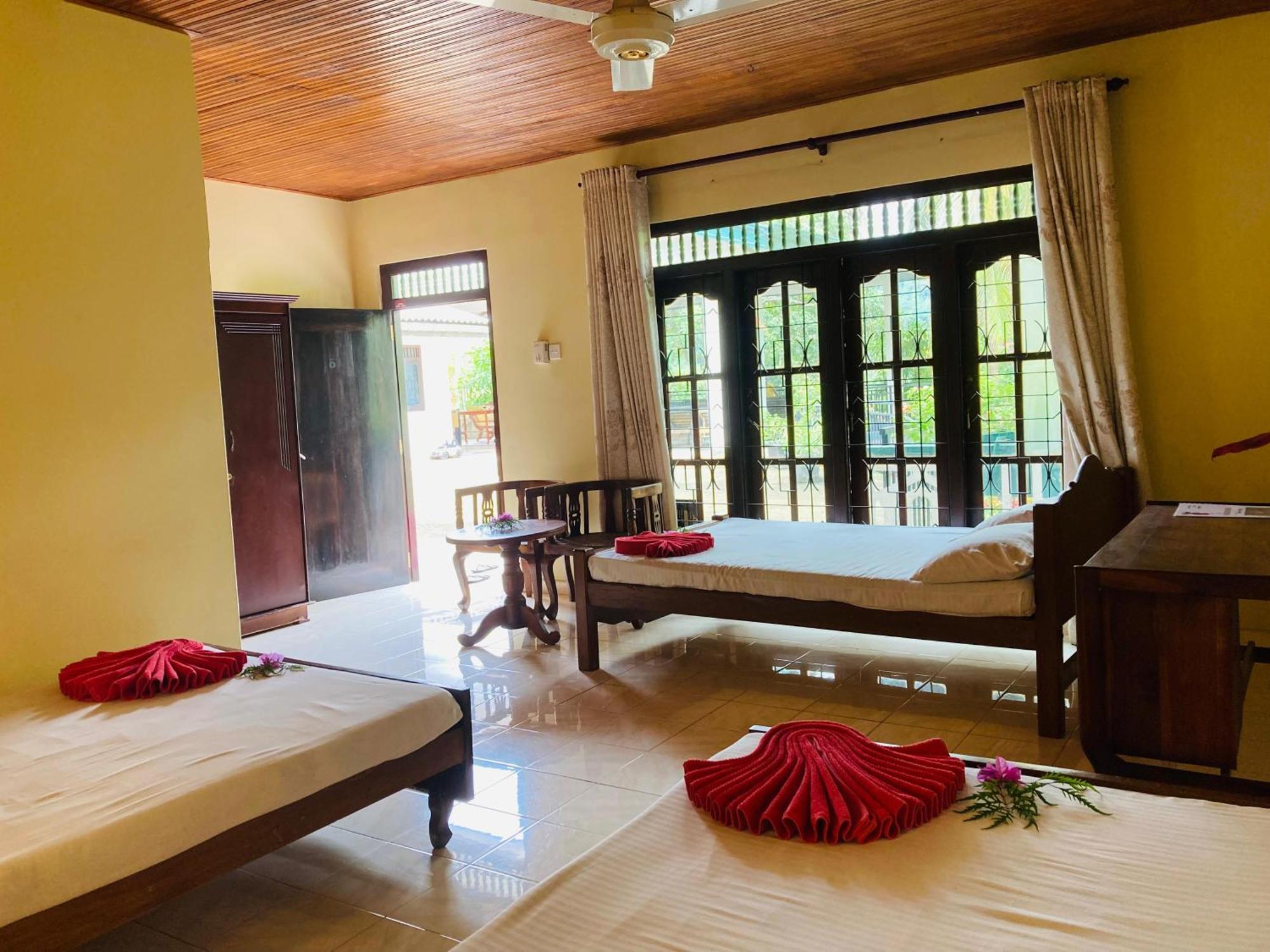 Rainforest Lodge, Deniyaya Singheraja מראה חיצוני תמונה