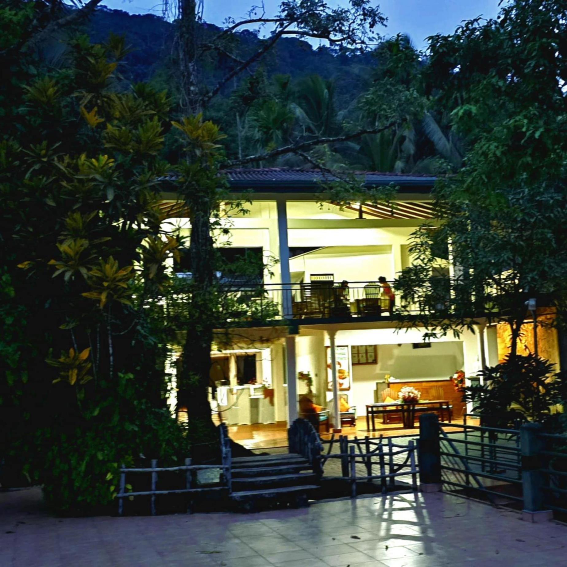 Rainforest Lodge, Deniyaya Singheraja מראה חיצוני תמונה